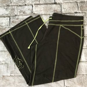 Athleta Sweatpants Green Embroidered Sz Lg Soft